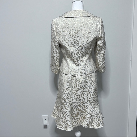VTG Jones New York Women’s Size 8P 2 Piece Skirt Set Silk & Metallic Old Money - Picture 2 of 15